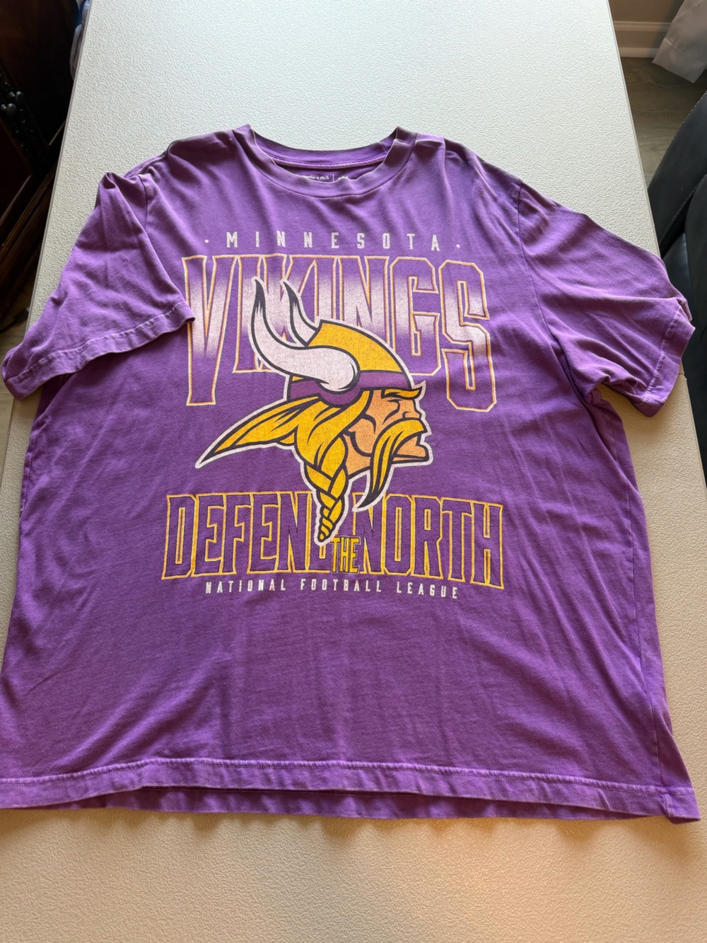 Abercrombie and Fitch x NFL Purple Minnesota Vikings Tshirt size XL
